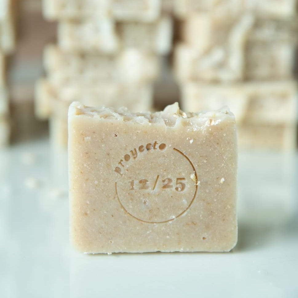 JABÓN AVENA, LECHE Y MIEL