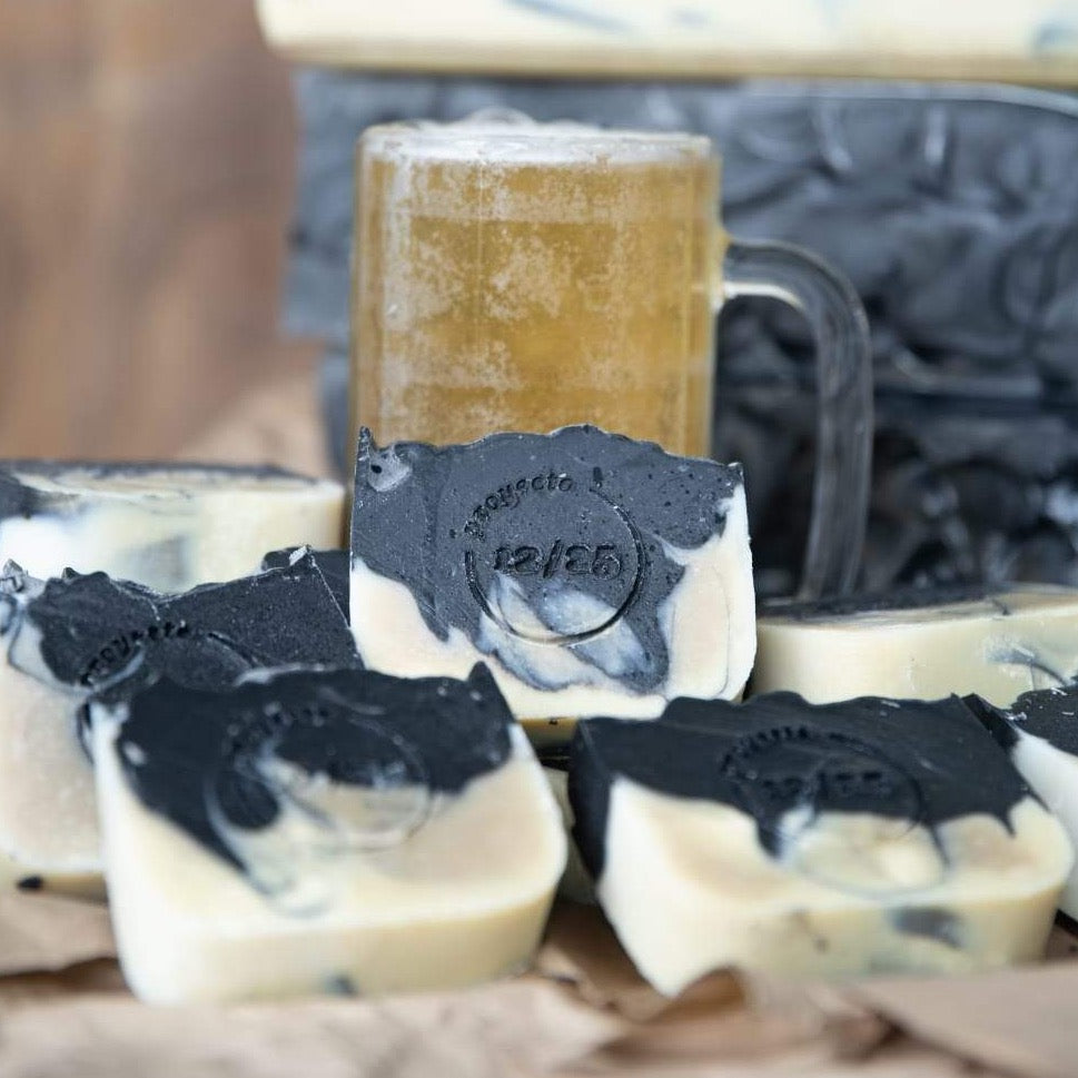 JABÓN MENTA & HEMP / CARBÓN ACTIVADO